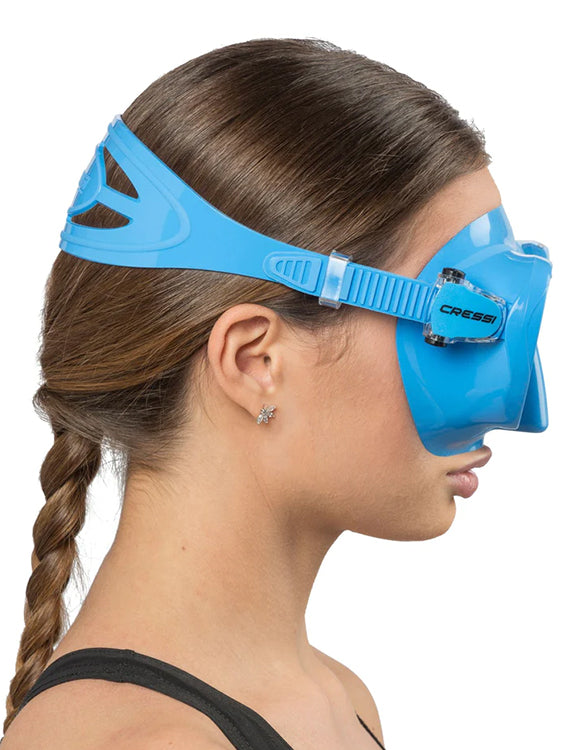 Cressi F1 Mask Small Blue on face sideview