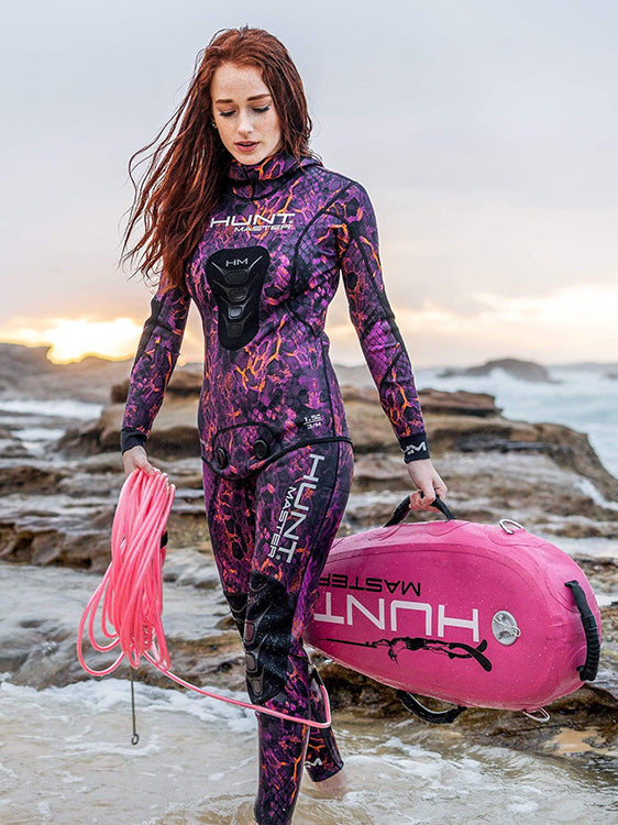 Huntmaster Huntress Camo 1.5mm Ladies Wetsuit Lifestyle Front
