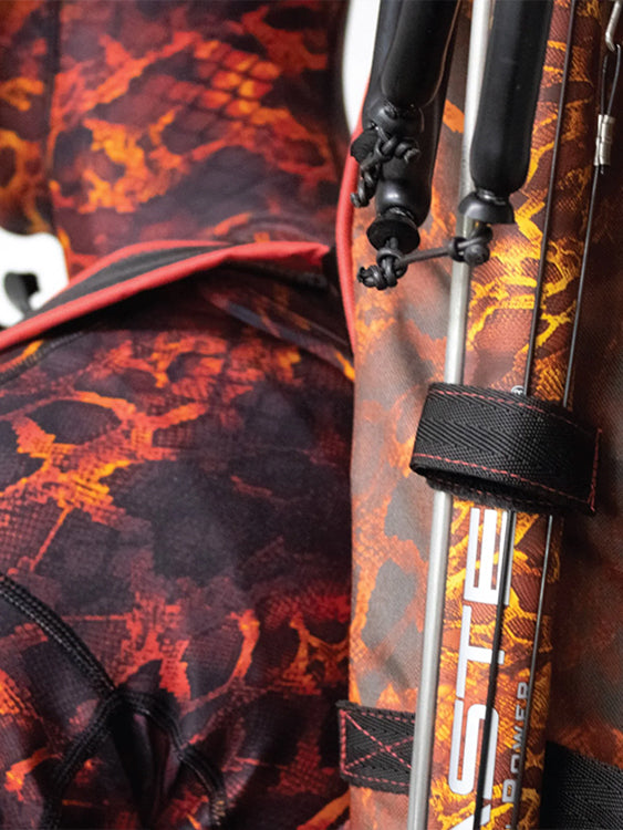 Huntmaster Artillery Spearfishing Bag Red Detail